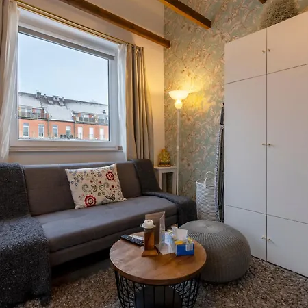 Kleine Aber Feine In Appartement *